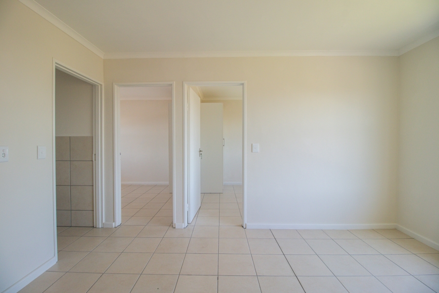 To Let 2 Bedroom Property for Rent in Stellendale Western Cape